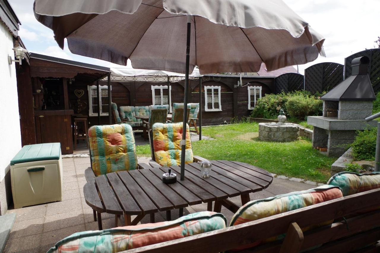Schirgiswalde-Kirschau Gaestehaus Gaens - Ferienzimmer מראה חיצוני תמונה